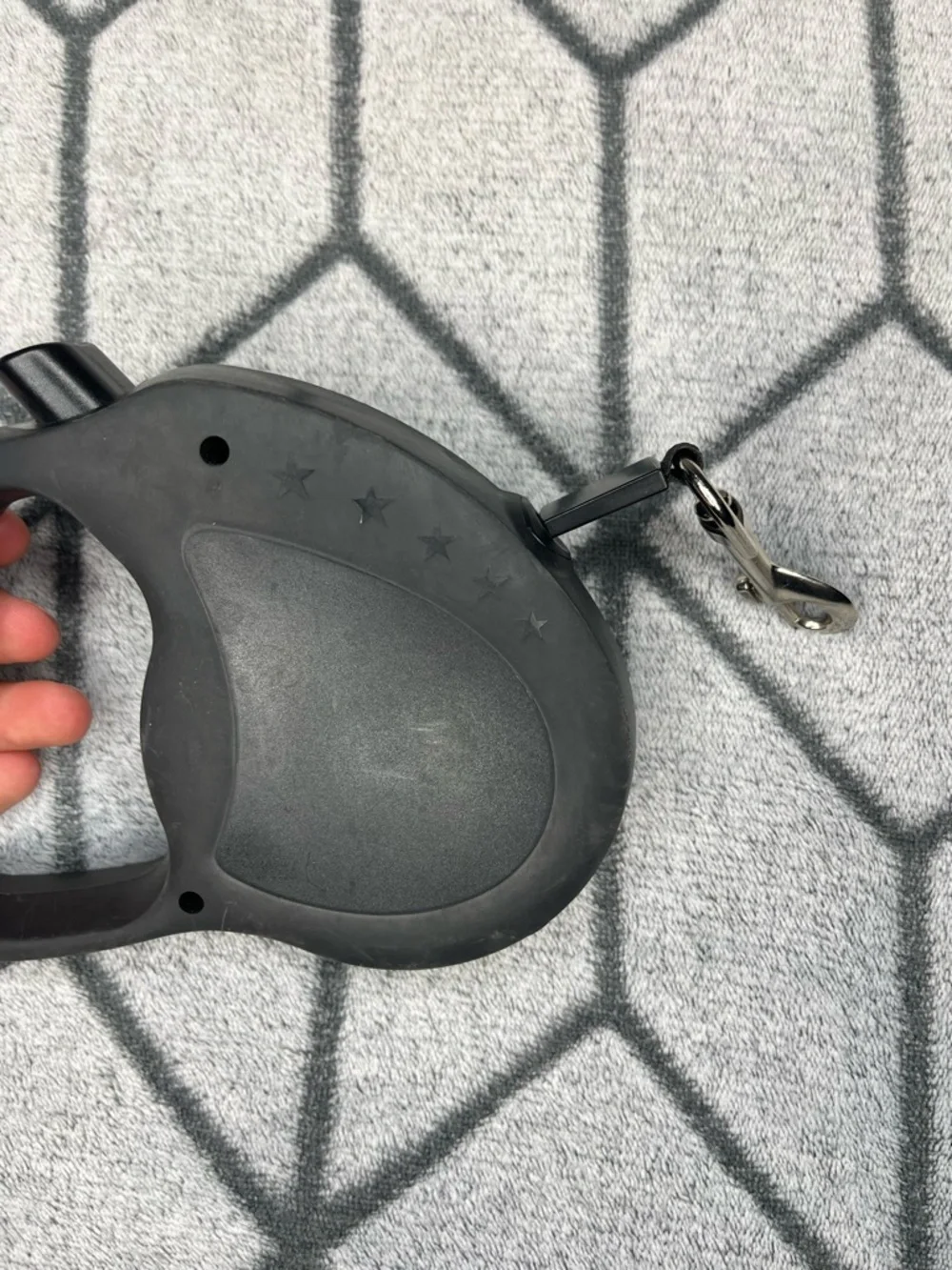 Hyper Pet Retractable Dog Leash 16 ft. Walking Leash